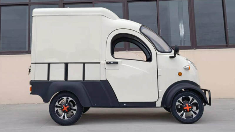 Электроквадроцикл грузовой GreenCamel Тендер X1200 Квадро (72V 2500W) кабина, BOX, понижающая Электроквадроцикл грузовой GreenCamel Тендер X1200 Квадро (72V 2500W) кабина, BOX, понижающая
